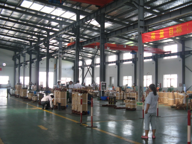 泰安变压器生产车间